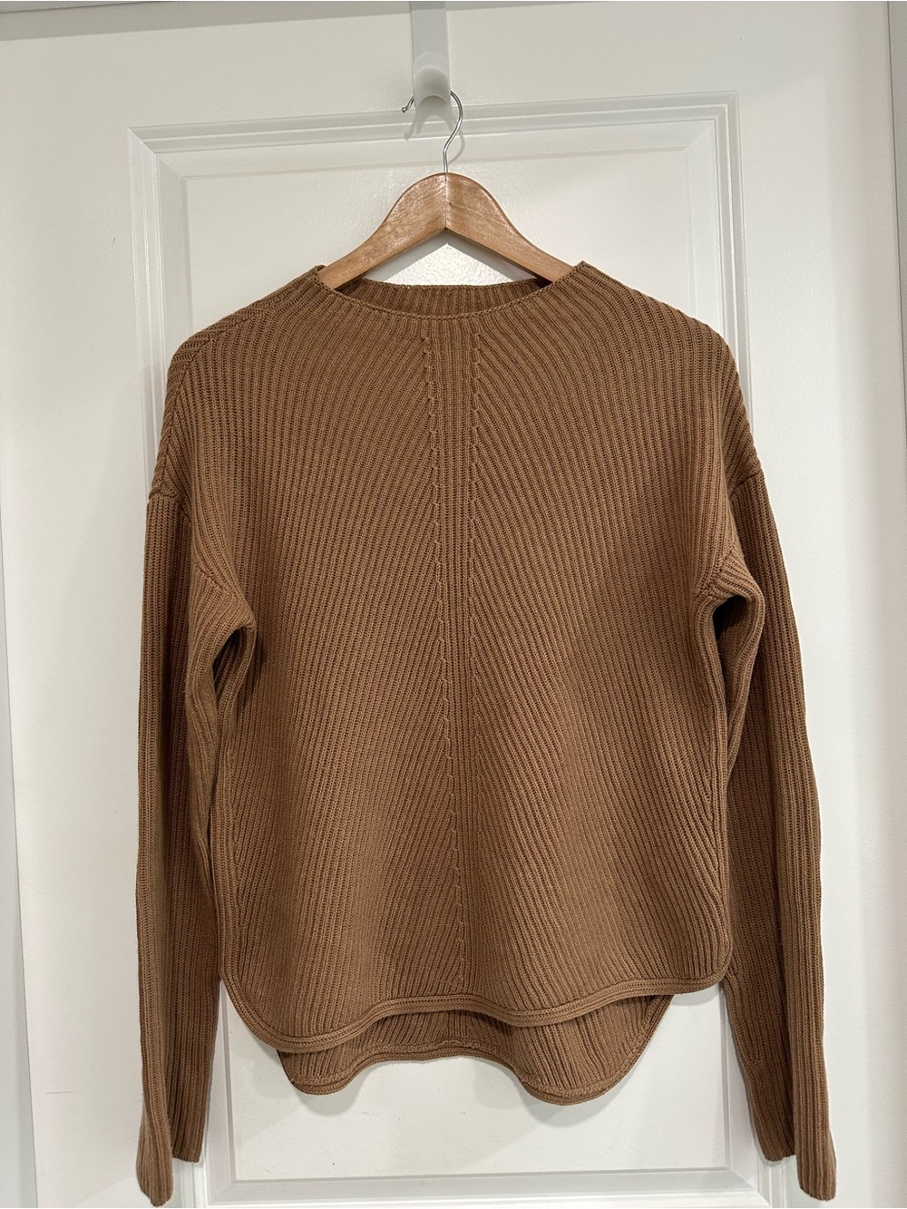 Babaton Aritzia Chalmers Mock Neck Sweater in Camel Size Small Wool Linen Blend